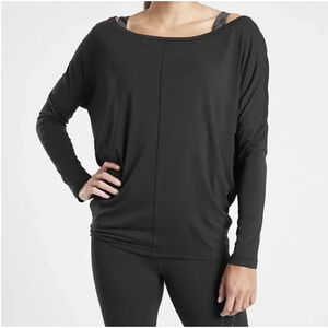 Athleta Essence Flow Top Black Long Sleeve Lightweight Dolman Sleeve Size XS